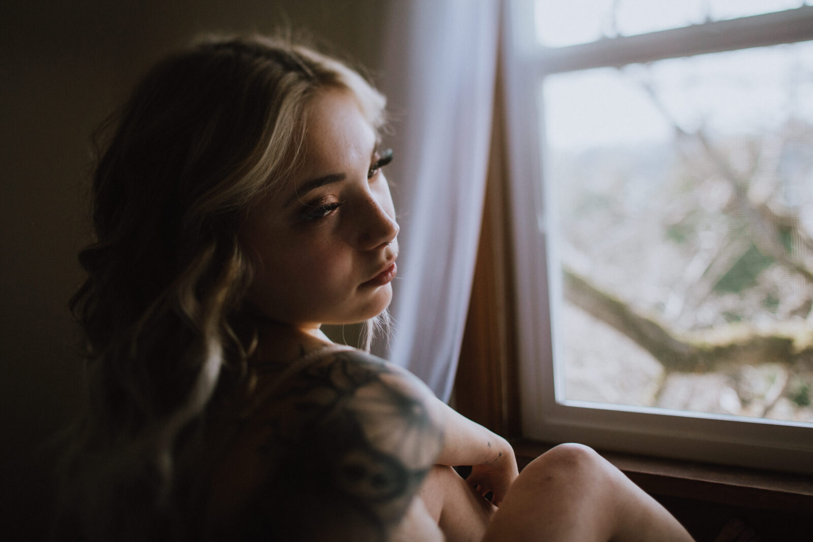 https://jades.ca/wp-content/uploads/2019/04/boudoir_photographer_Victoria22.jpg