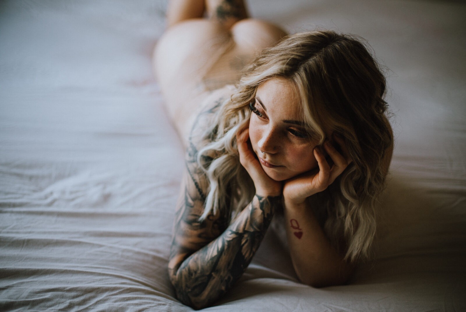 https://jades.ca/wp-content/uploads/2019/04/boudoir_photographer_Victoria7.jpg