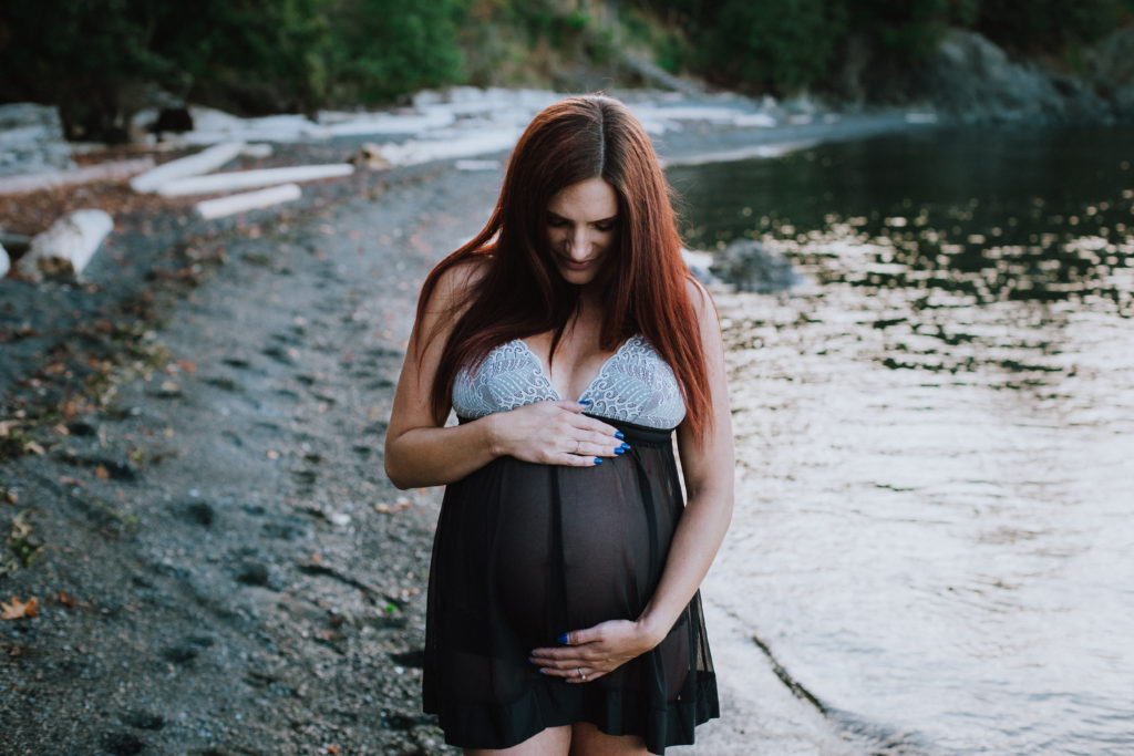Glenco Cove Maternity Photo